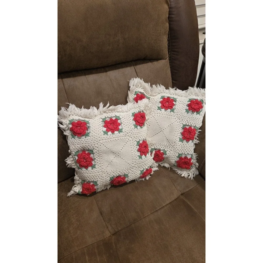 2 Vintage Hand Crocheted Ivory Red Rose Pillow CASE 12x12 Floral Fringe Handmade